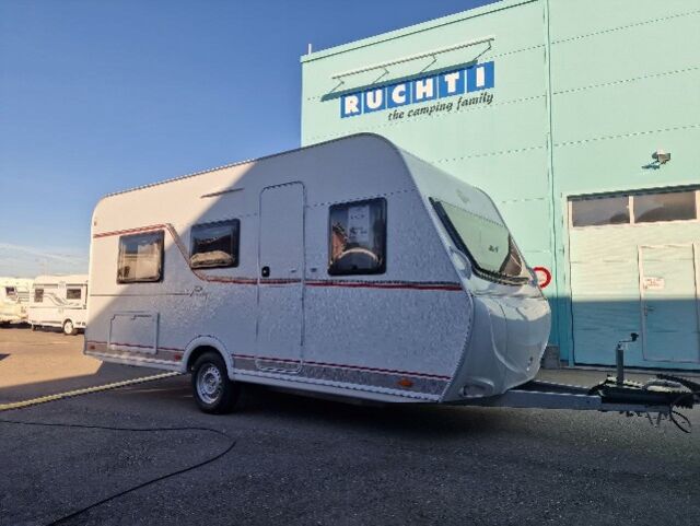 Meilleure offre du Marché du caravaning: Bürstner Premio Life 480 TL, CHF 20'900.–, véhicules neuf