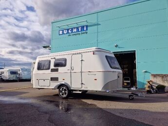 Angebot Caravaning-Markt: Hymer Eriba Touring 530, CHF 29'900.–, Neufahrzeug